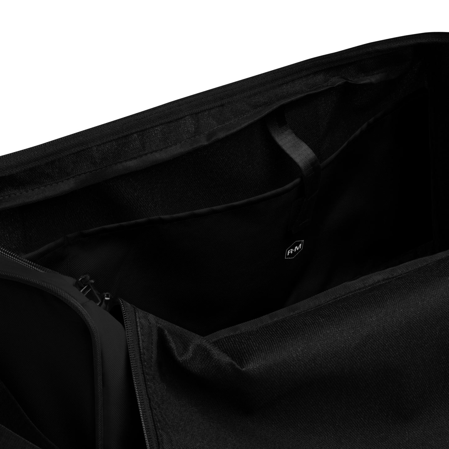 R-M – Duffle bag black